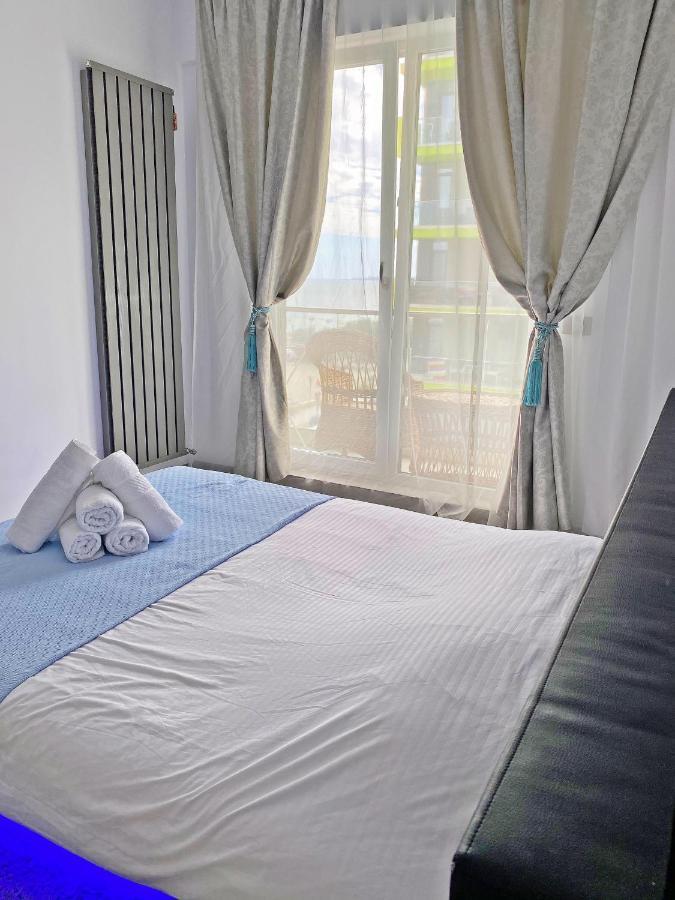 Desiree Beach Apartment Năvodari Exterior foto